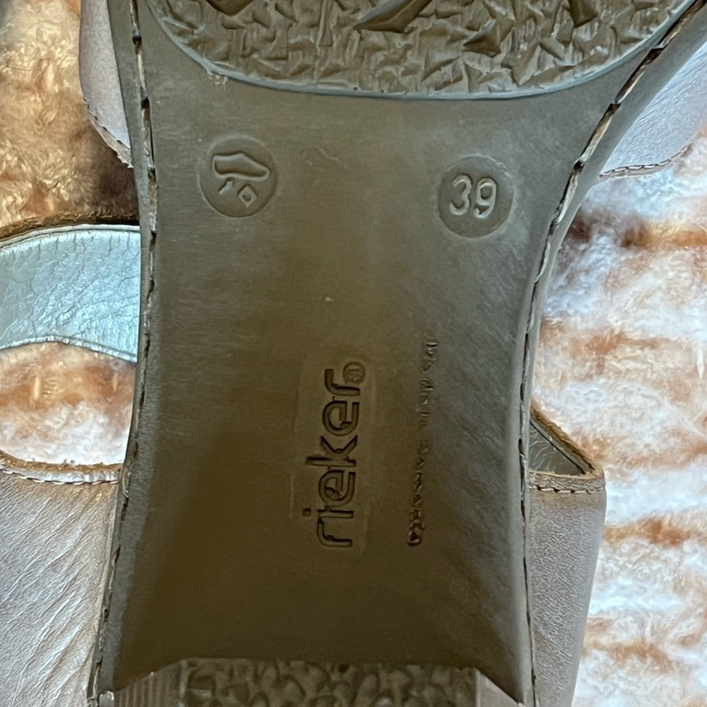 Rieker Taupe Heeled Sandals Size 39 (US size 8) - Picture 4 of 4